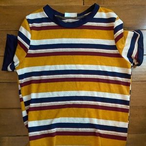 💕3 for $15💕 striped shorts sleeve tee